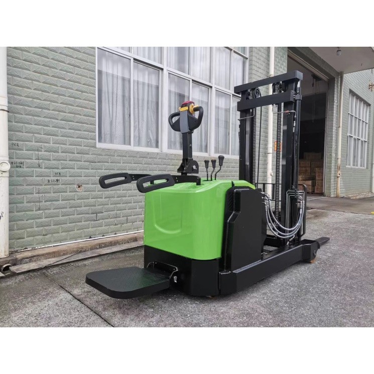 Considerations for Choosing an Electric Reach Stacker