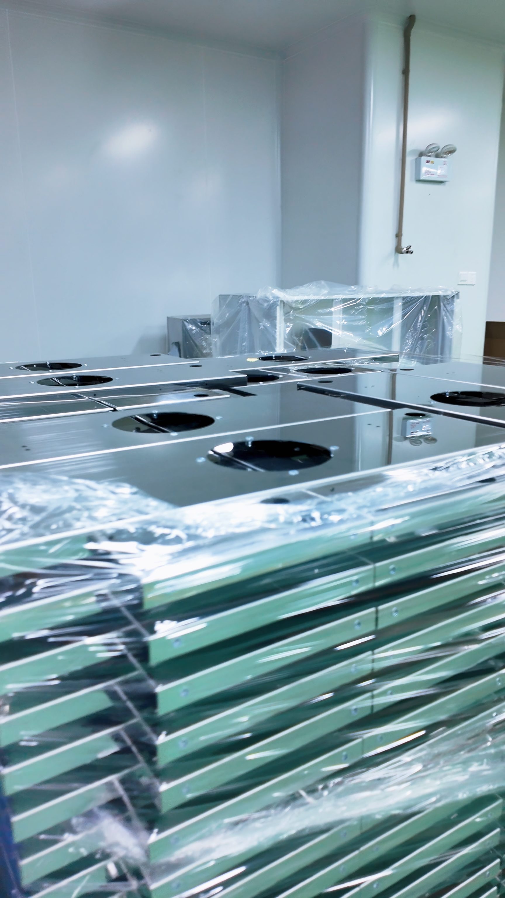 Cleanroom Facility Manufacturer: How to Choose the Right Partner for Your Project